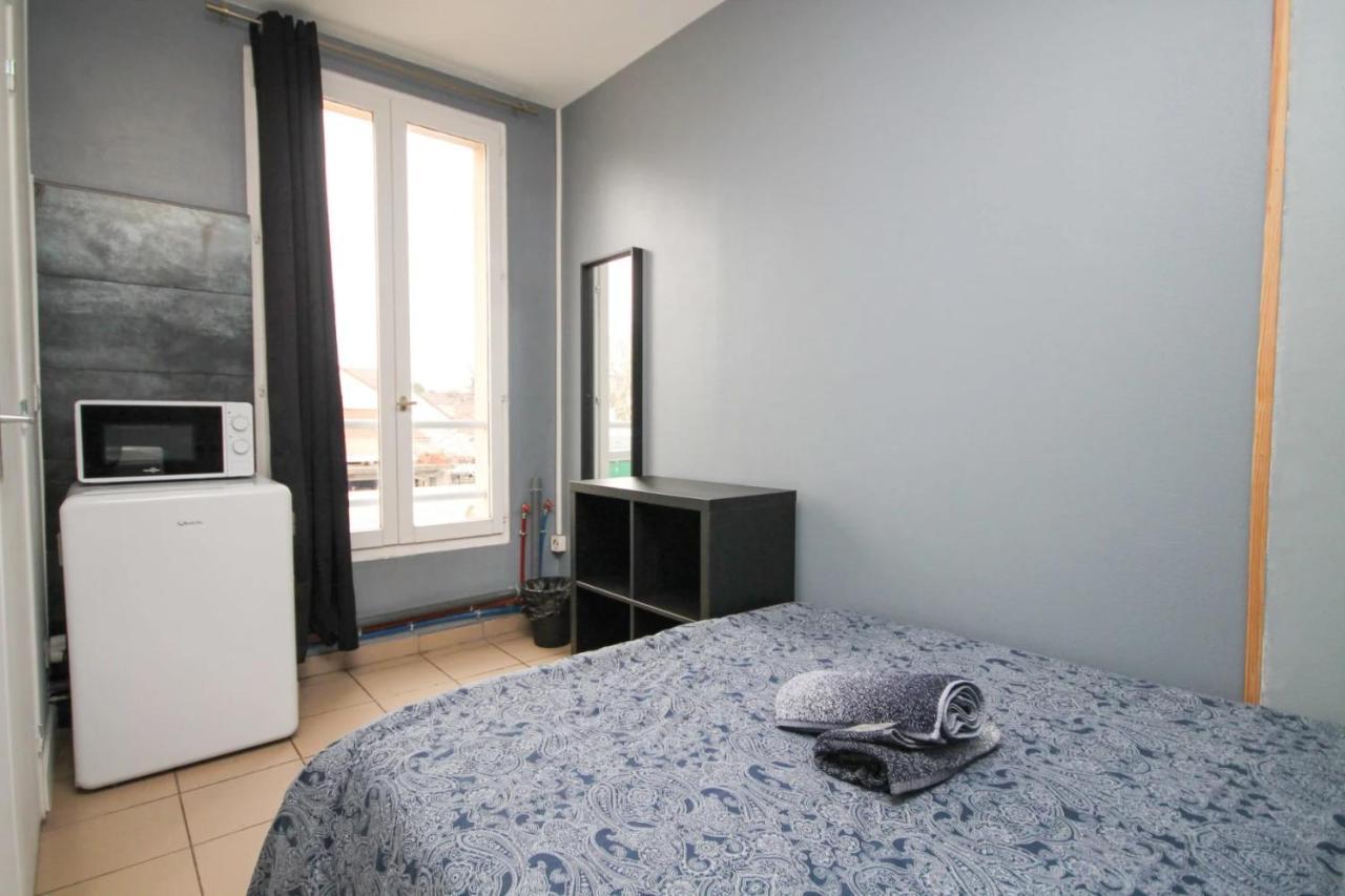 02 - Avec Lit Double Et Sdb Prive Wifi Apartment
